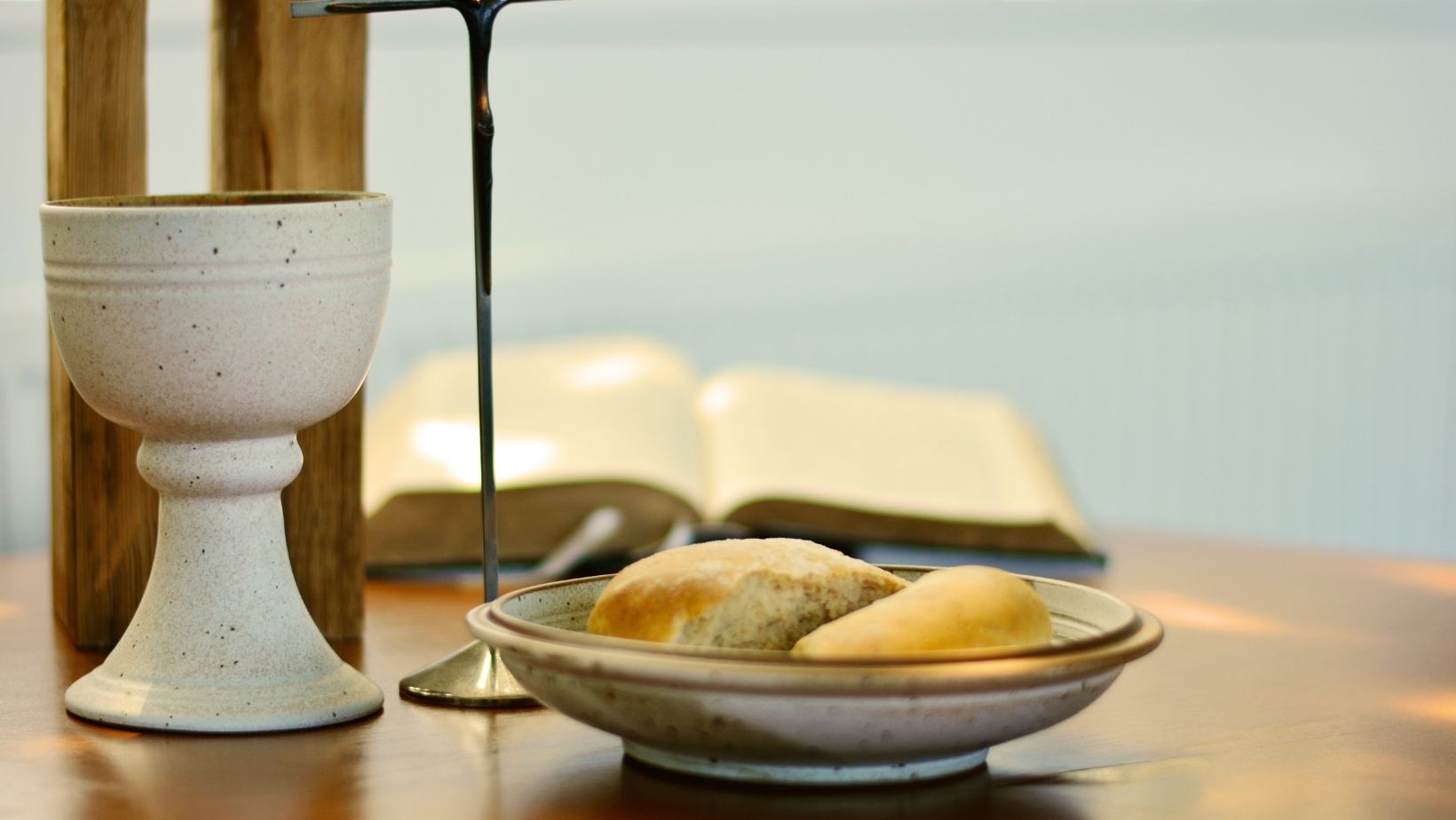 Summarizing the Bread & Cup of the Lord's Supper